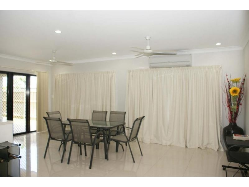 36 Carter Close, Smithfield QLD 4878