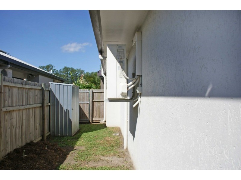 12 Redcap Bend, Trinity Park QLD 4879