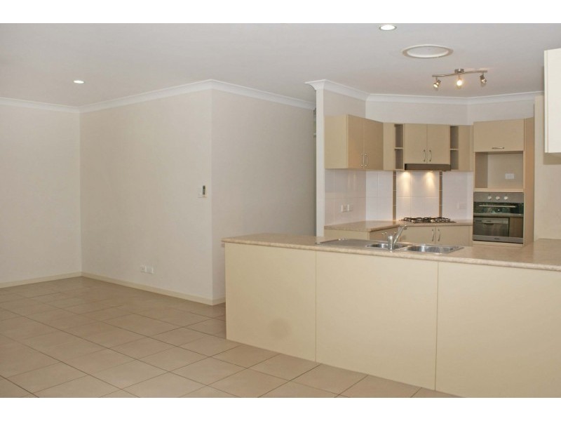 12 Redcap Bend, Trinity Park QLD 4879