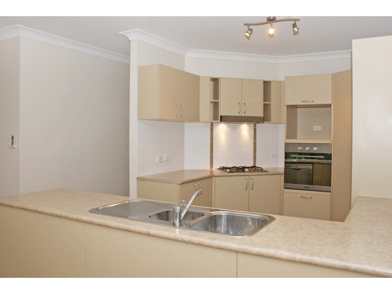 12 Redcap Bend, Trinity Park QLD 4879