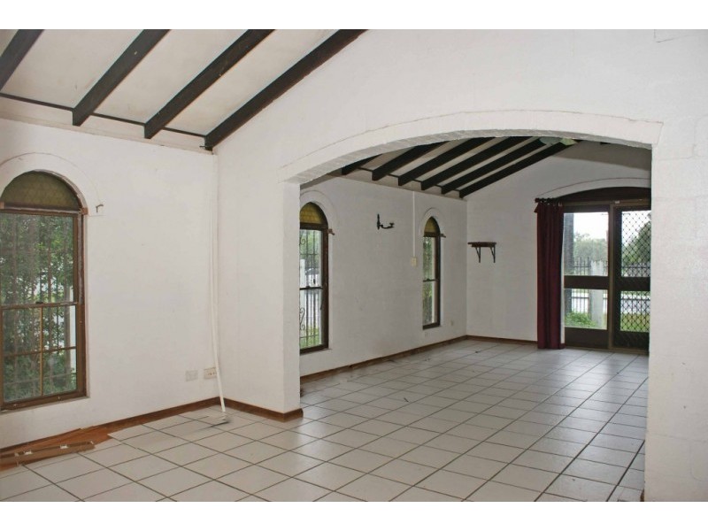 38 Richardson St, Edge Hill QLD 4870