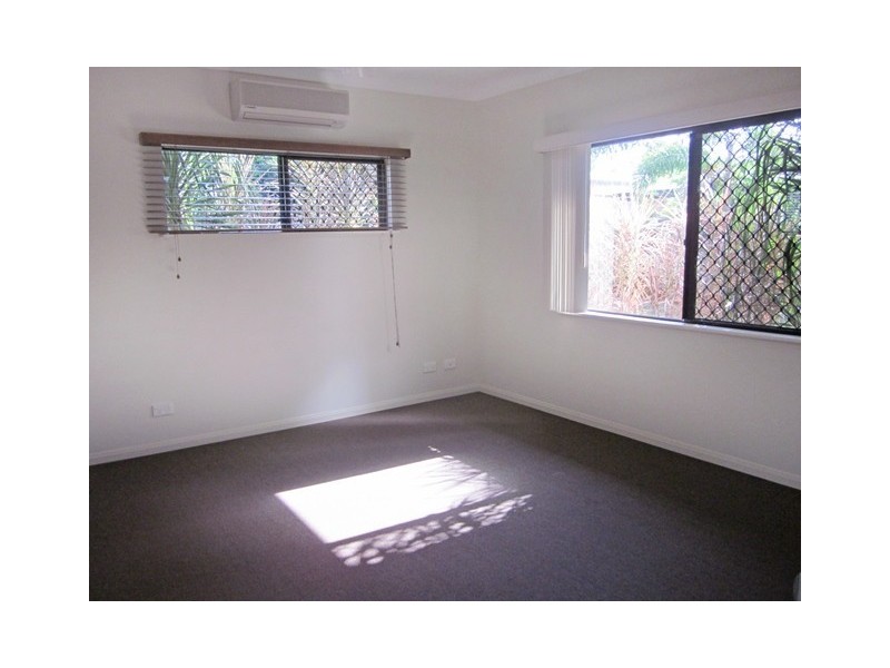 3 Chystanthus Street, Trinity Park QLD 4879