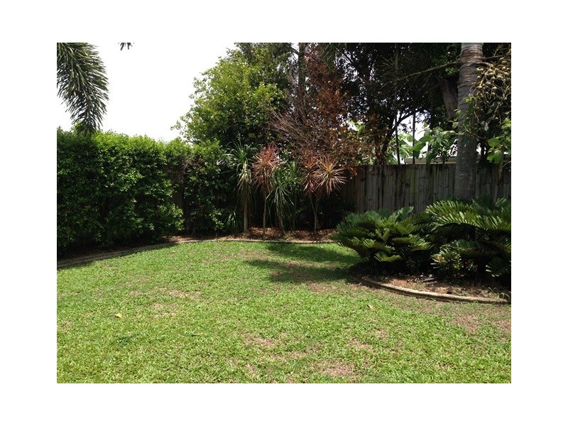 3 Chystanthus Street, Trinity Park QLD 4879
