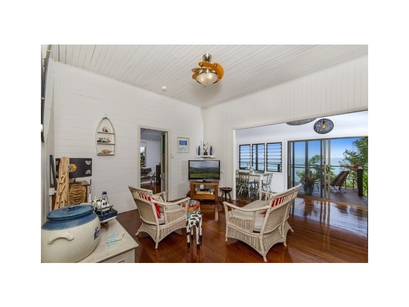 34 Holt Road, Garners Beach QLD 4852