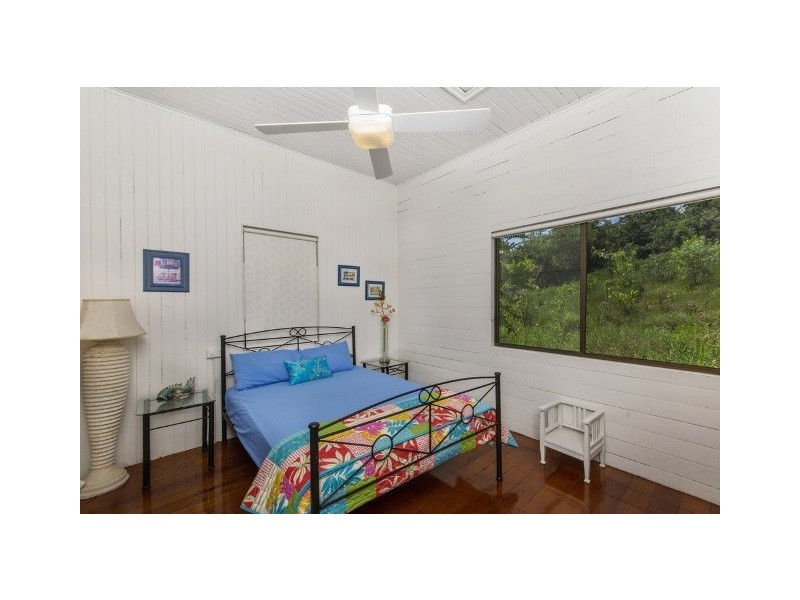 34 Holt Road, Garners Beach QLD 4852