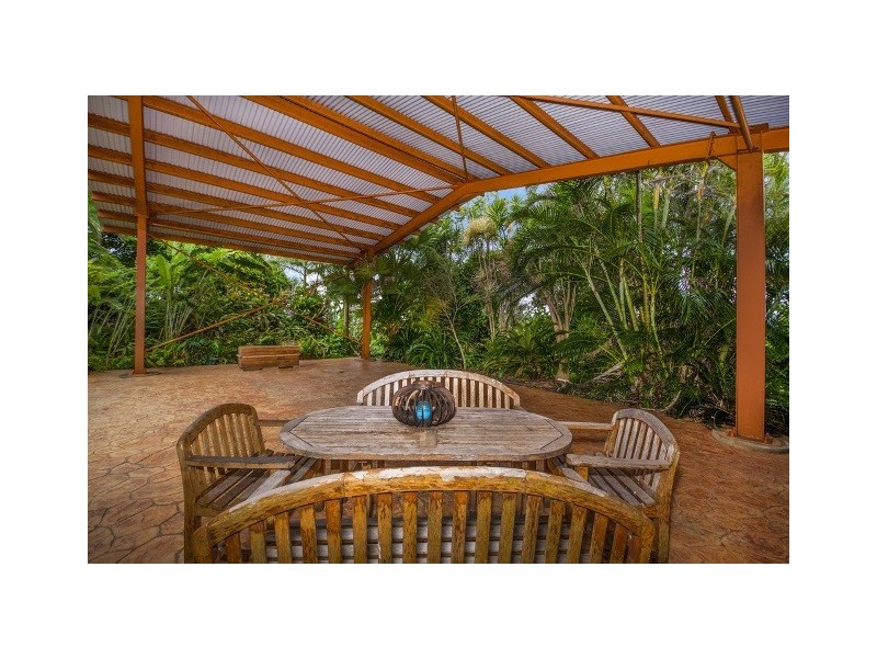 34 Holt Road, Garners Beach QLD 4852