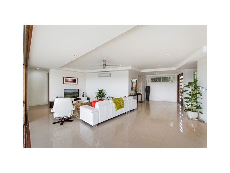 2 Ragamuffin Quay, Trinity Park QLD 4879