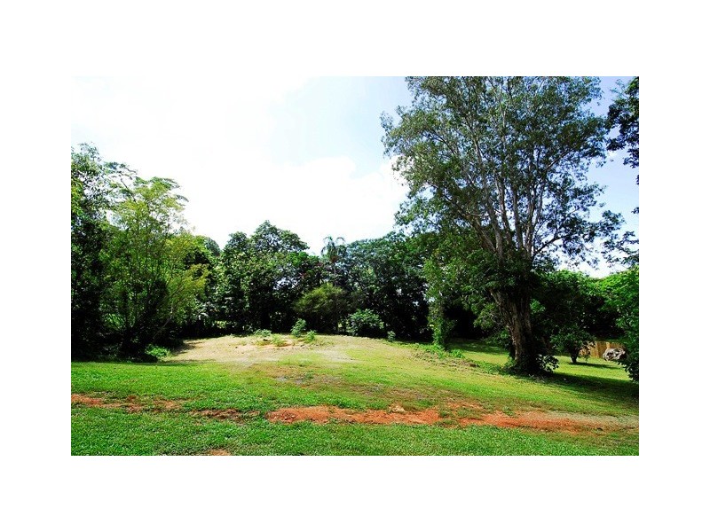 100 Stanton Road, Smithfield QLD 4878