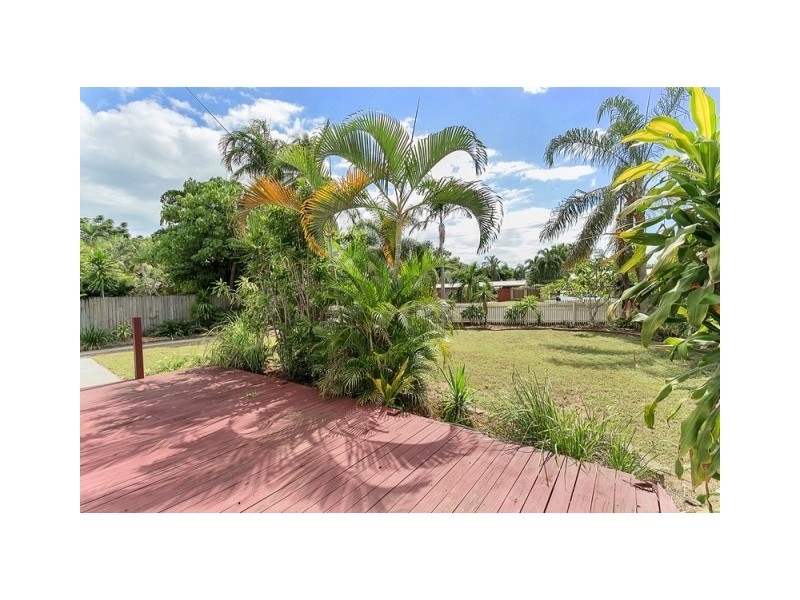 43 Napier Close, Trinity Park QLD 4879