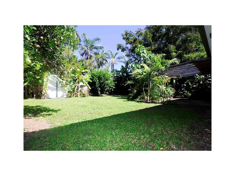 9 Coolum Close, Kewarra Beach QLD 4879