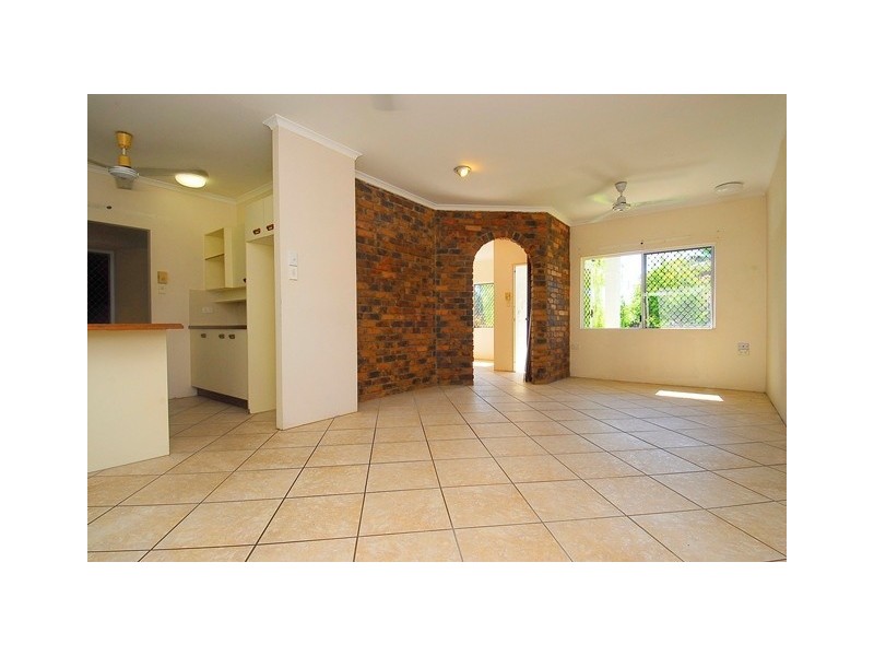 9 Coolum Close, Kewarra Beach QLD 4879