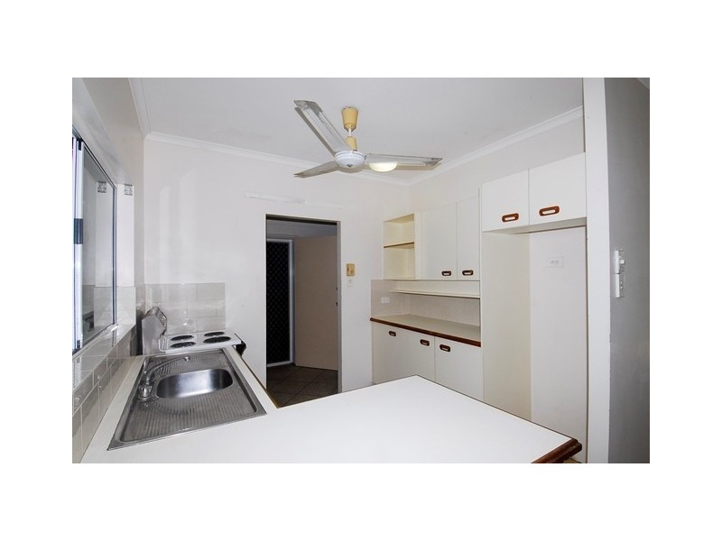 9 Coolum Close, Kewarra Beach QLD 4879