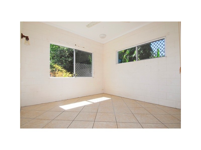 9 Coolum Close, Kewarra Beach QLD 4879