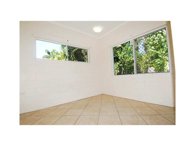 9 Coolum Close, Kewarra Beach QLD 4879