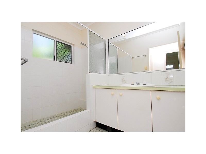 9 Coolum Close, Kewarra Beach QLD 4879