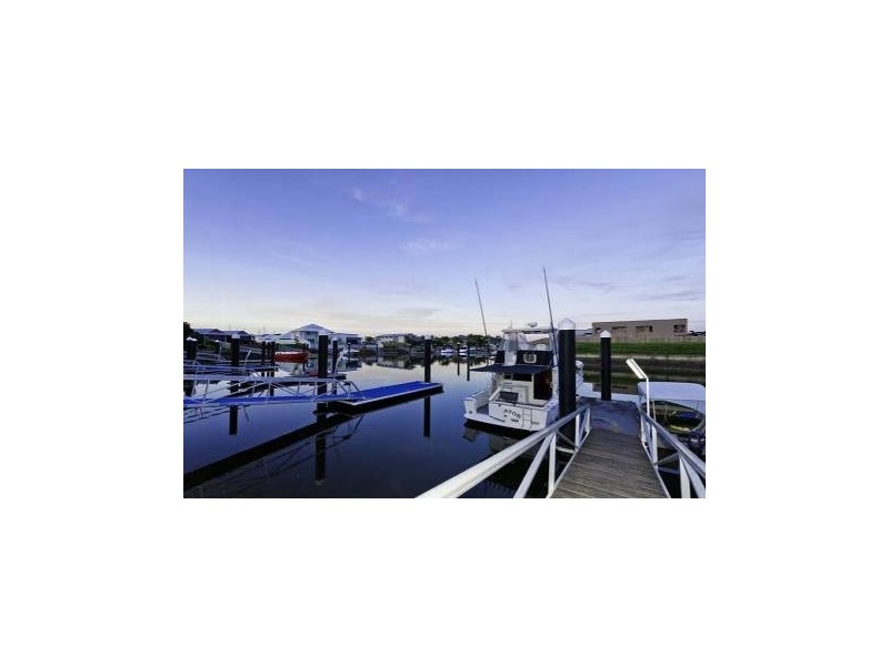 43 Harbour Drive, Trinity Park QLD 4879