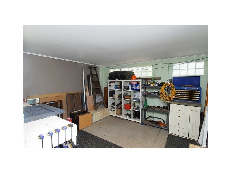 114 Wistaria Street, Holloways Beach QLD 4878