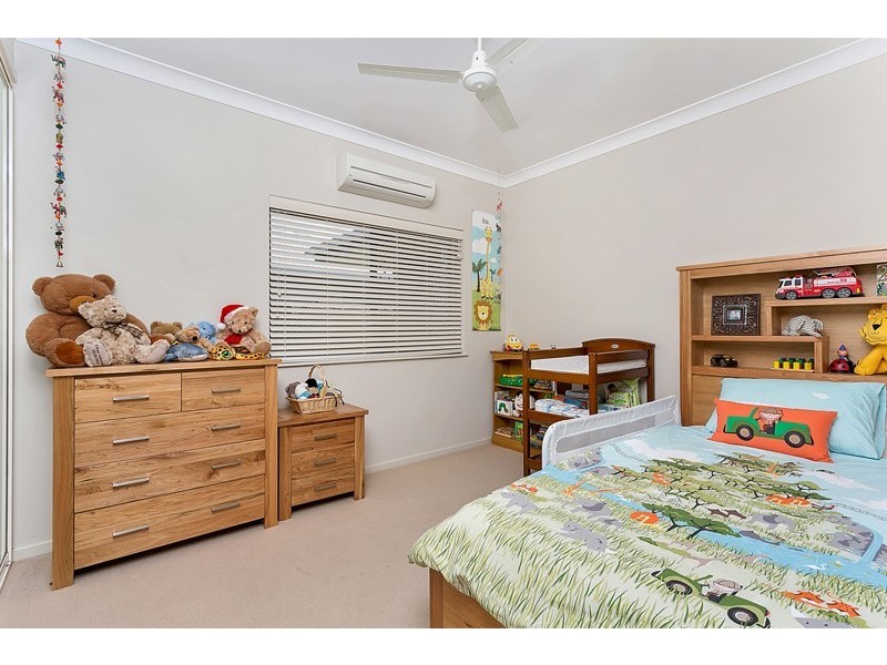 55 PHOENIX, White Rock QLD 4868