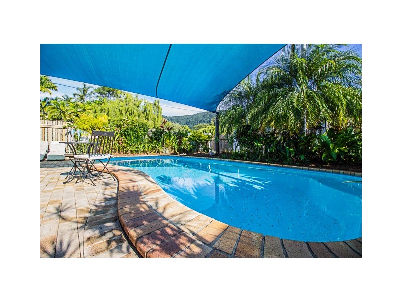 11 ESCAPE CLOSE, Clifton Beach QLD 4879