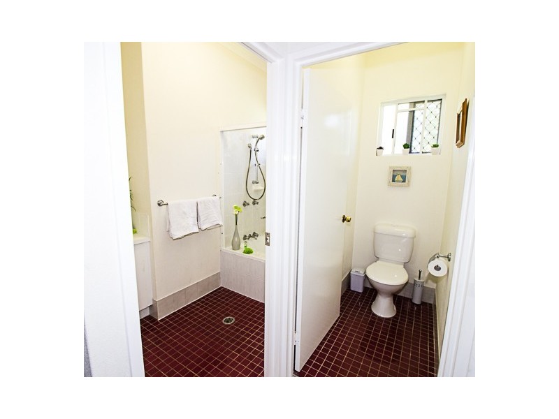 11 ESCAPE CLOSE, Clifton Beach QLD 4879