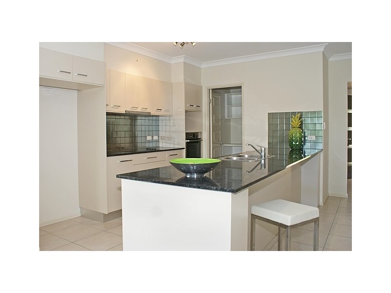 6 Barnacle Street, Trinity Beach QLD 4879