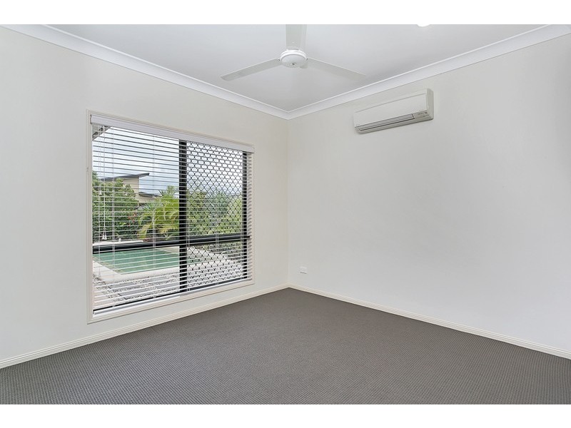 6 Barnacle Street, Trinity Beach QLD 4879