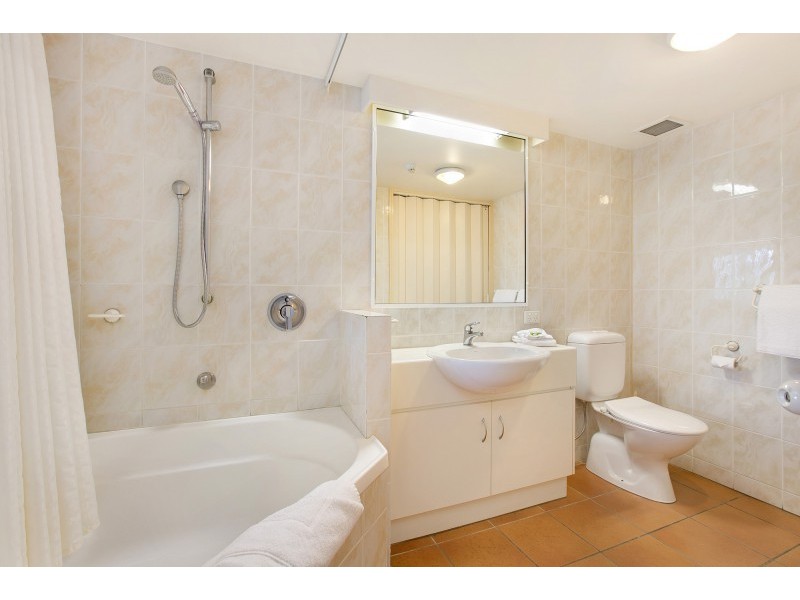 30/298 SHERIDAN STREET, Cairns North QLD 4870