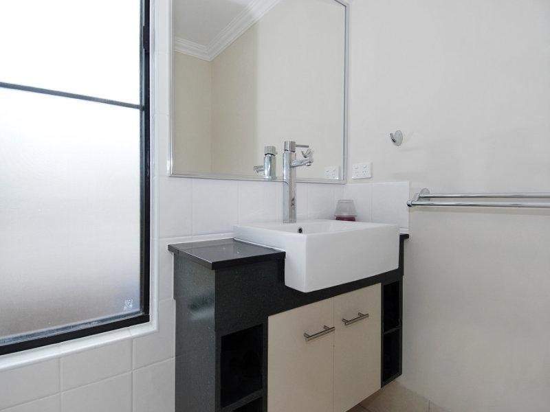 6/88 Harbour Drive, Trinity Park QLD 4879