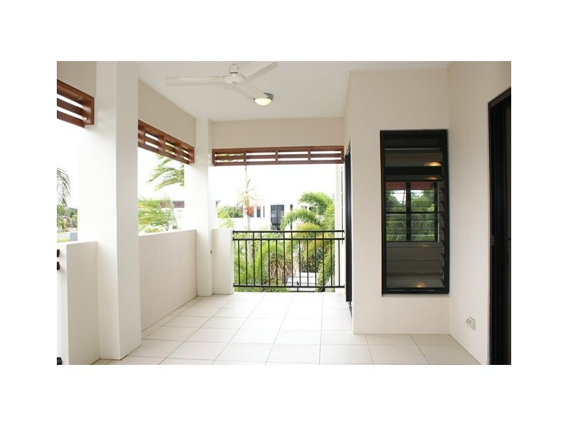 6/88 Harbour Drive, Trinity Park QLD 4879
