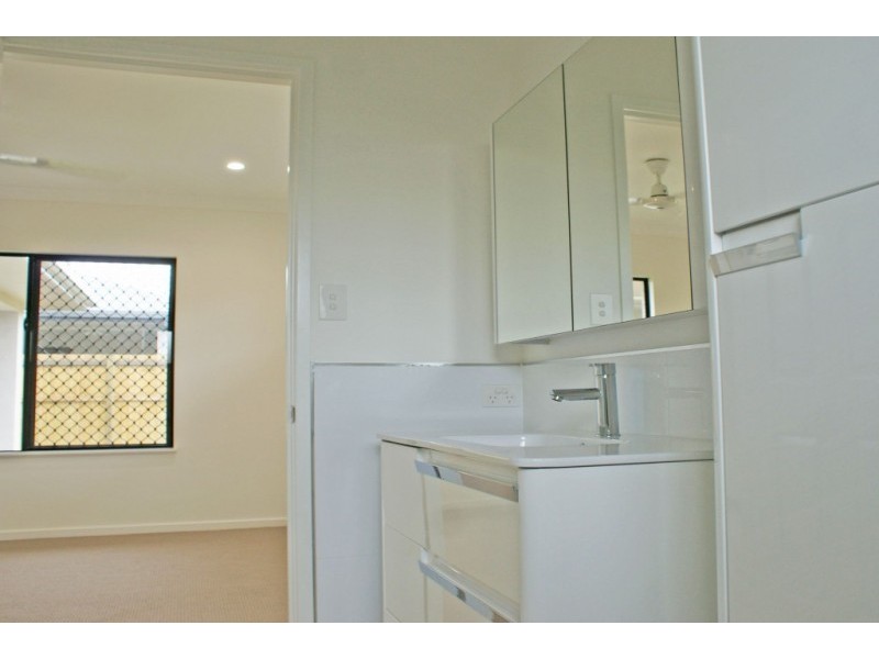 17 BROCKMAN WAY, Smithfield QLD 4878