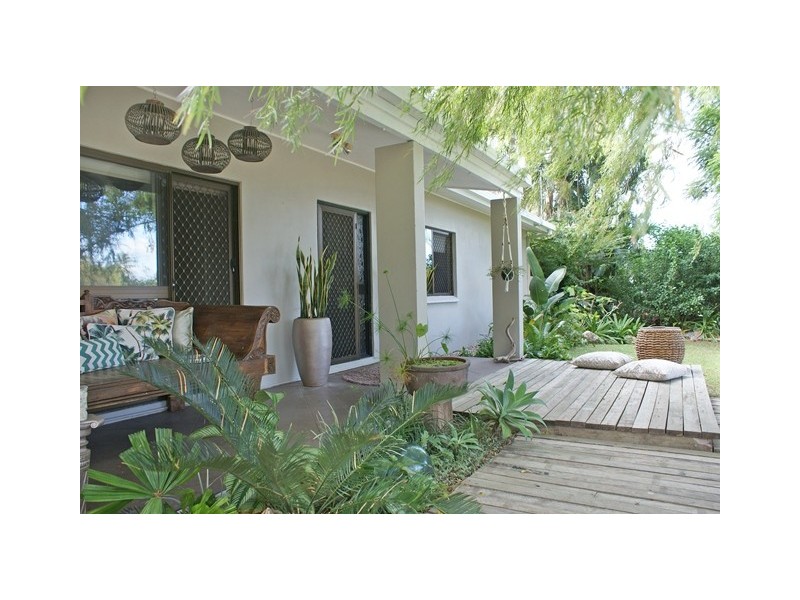 9 Hood Street, Trinity Park QLD 4879