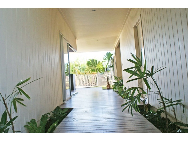 13 Hockey Ave, Smithfield QLD 4878