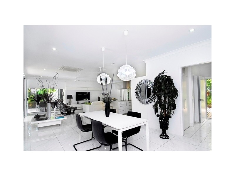 57 Kewarra Street, Kewarra Beach QLD 4879