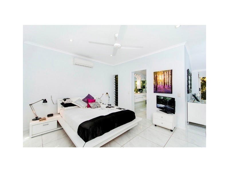 57 Kewarra Street, Kewarra Beach QLD 4879