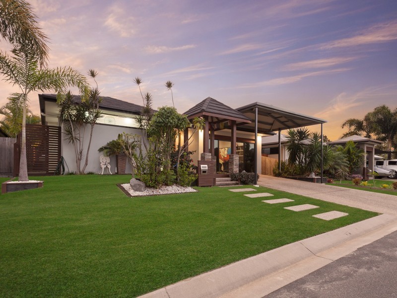 36 Selwyn Circuit, Trinity Park QLD 4879