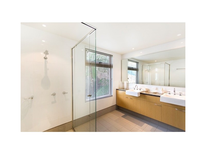 3/11 Colonel Cummings Drive, Palm Cove QLD 4879