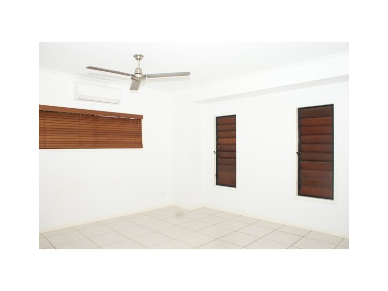 13 Bowline Close, Trinity Beach QLD 4879