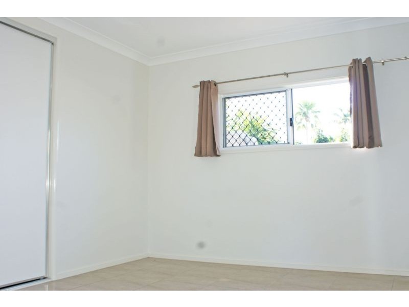 11B Morobe Close, Trinity Beach QLD 4879