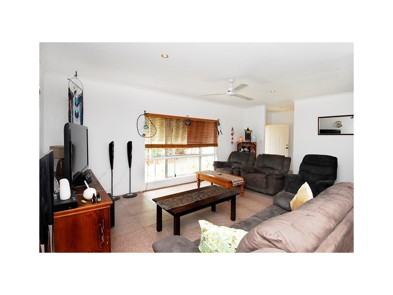 4 Ellwood Close, Kewarra Beach QLD 4879