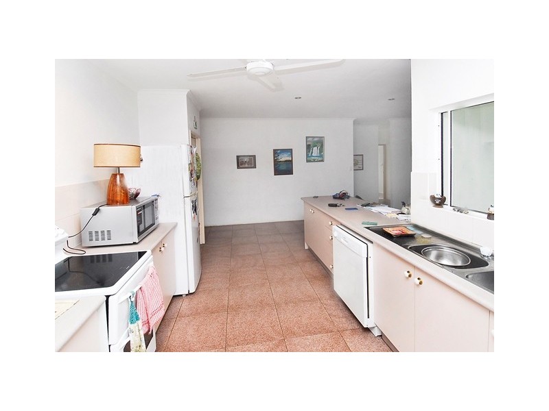 4 Ellwood Close, Kewarra Beach QLD 4879