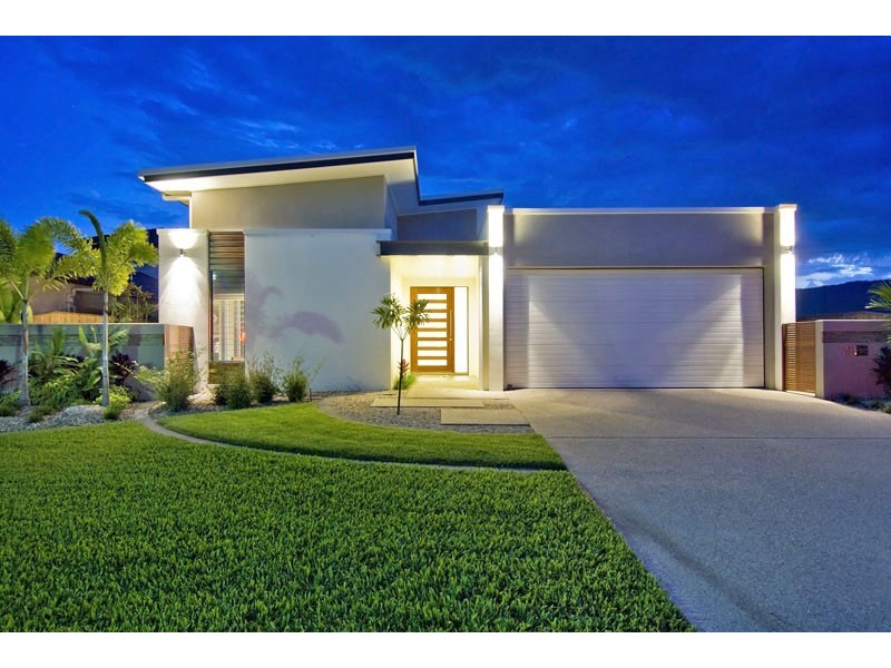 11 Ragamuffin Quay, Trinity Park QLD 4879
