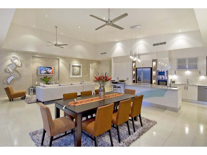 11 Ragamuffin Quay, Trinity Park QLD 4879