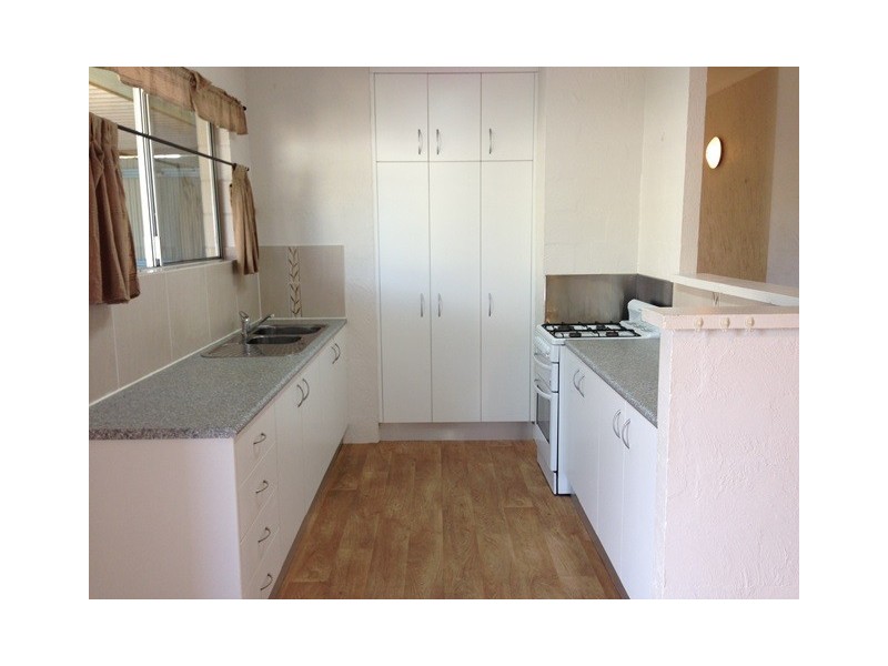 12 Riverside Parade, Trinity Park QLD 4879