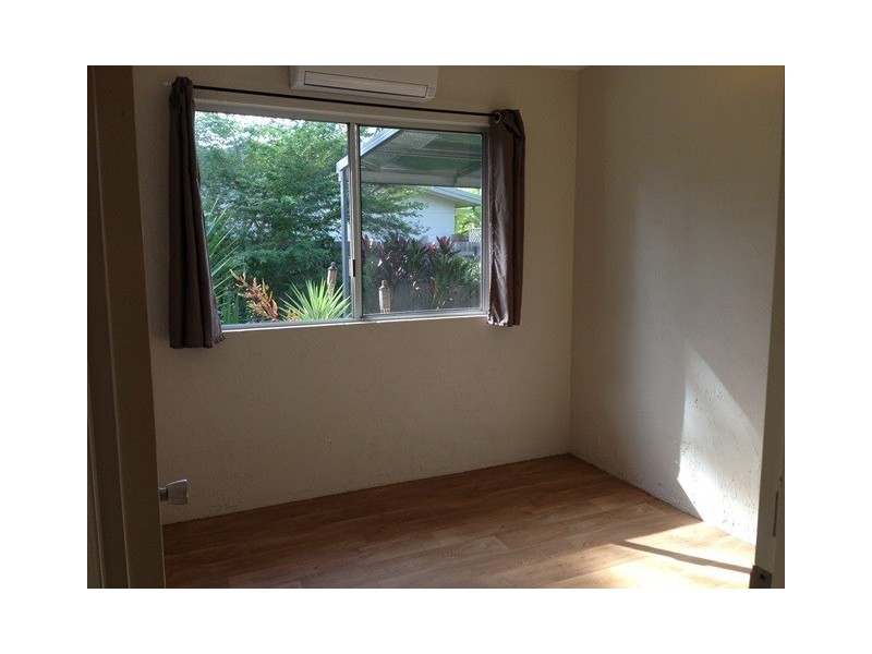 12 Riverside Parade, Trinity Park QLD 4879