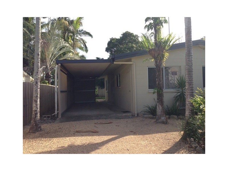 12 Riverside Parade, Trinity Park QLD 4879