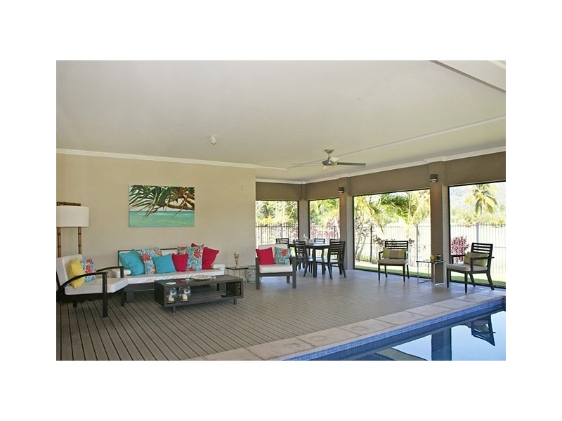 83 Mitre Street, Port Douglas QLD 4877