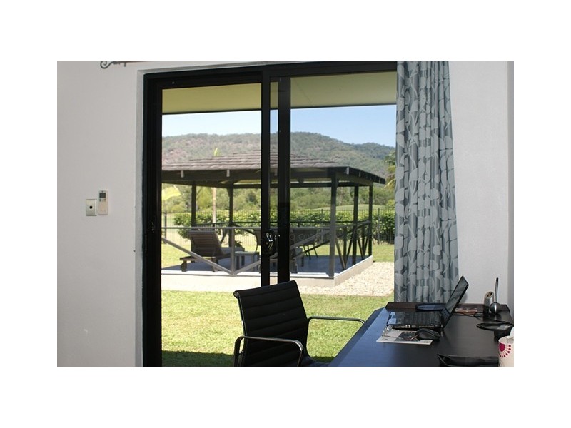 83 Mitre Street, Port Douglas QLD 4877