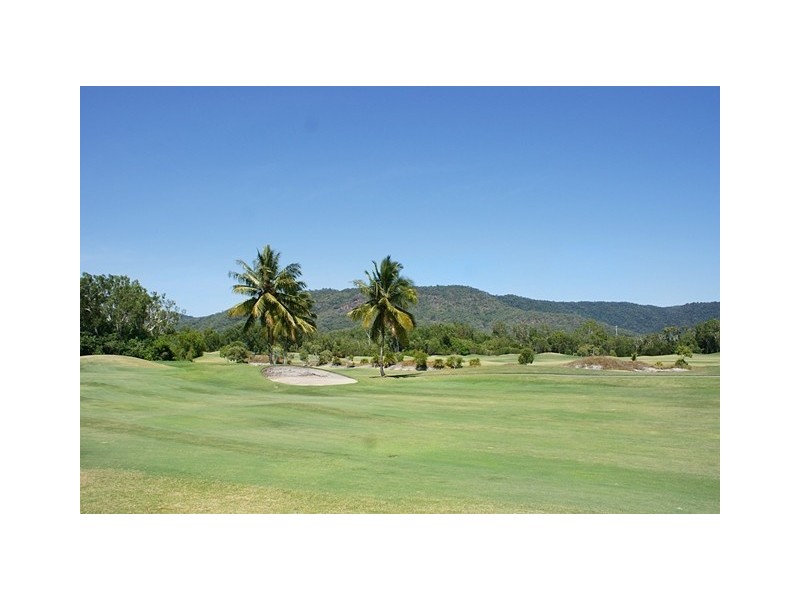 83 Mitre Street, Port Douglas QLD 4877