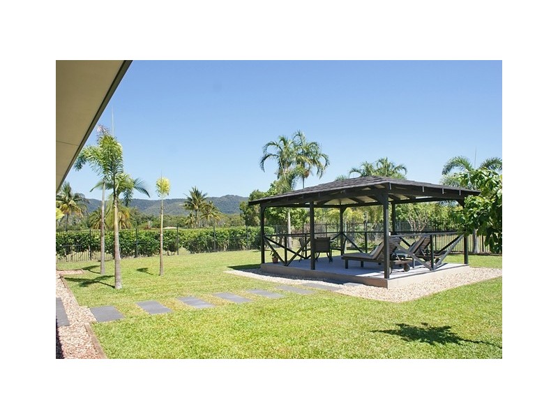 83 Mitre Street, Port Douglas QLD 4877