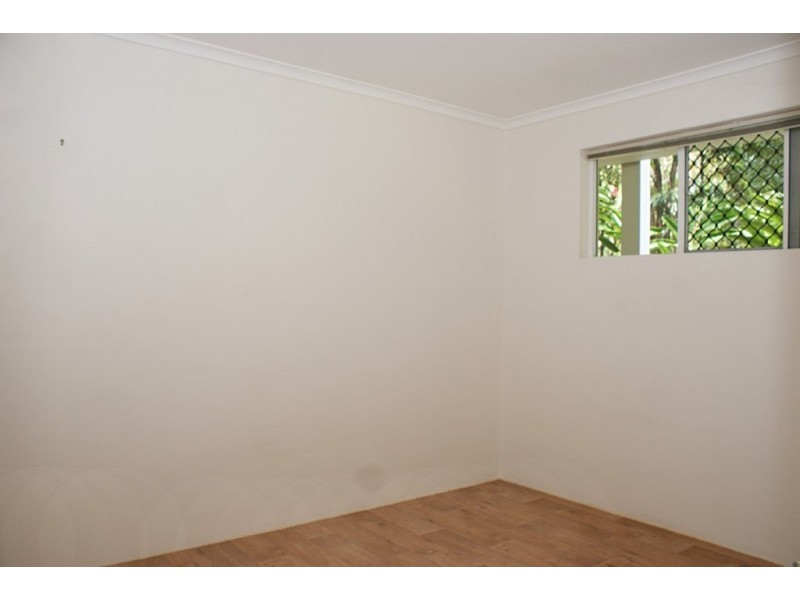 405/241 Coral Coast Dve, Palm Cove QLD 4879